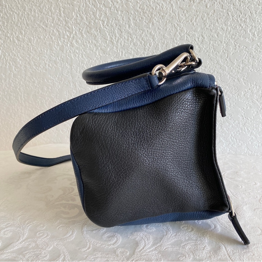 Givenchy pebbled colorblock leather shoulder bag - Picture 7 of 15